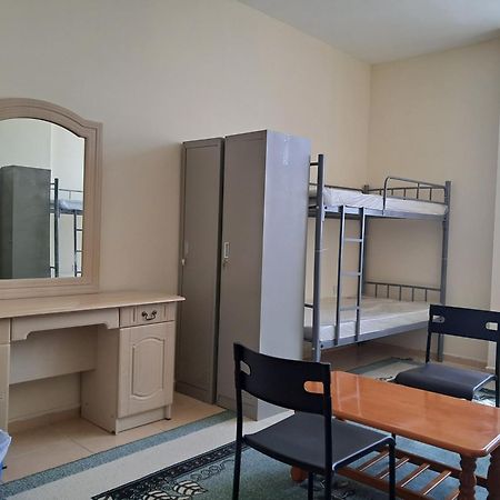 אבו דאבי Top House Hostel מראה חיצוני תמונה